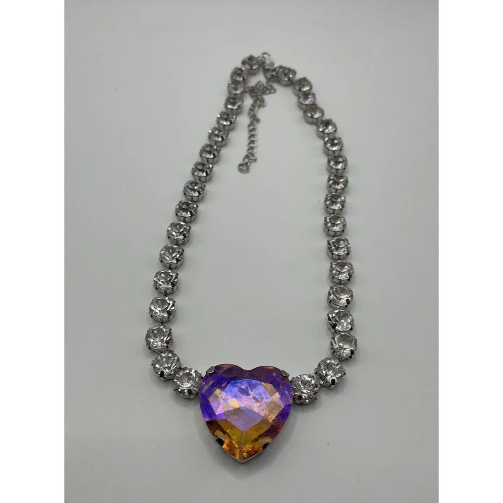 Paparazzi Heart In My Throat IRIDESCENT Multicolor Necklace Pink 15”